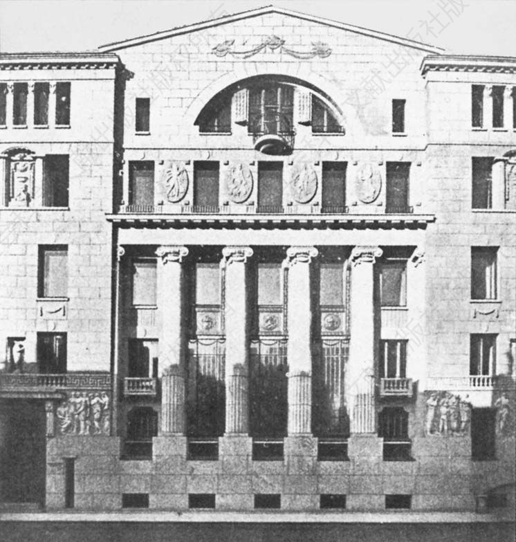 圣彼得堡海军大街5号的亚速—顿河银行大楼